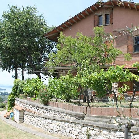 B&B Casa Sanni ปัสซีญาโน ซุล ตราซีเมโน ภายนอก รูปภาพ